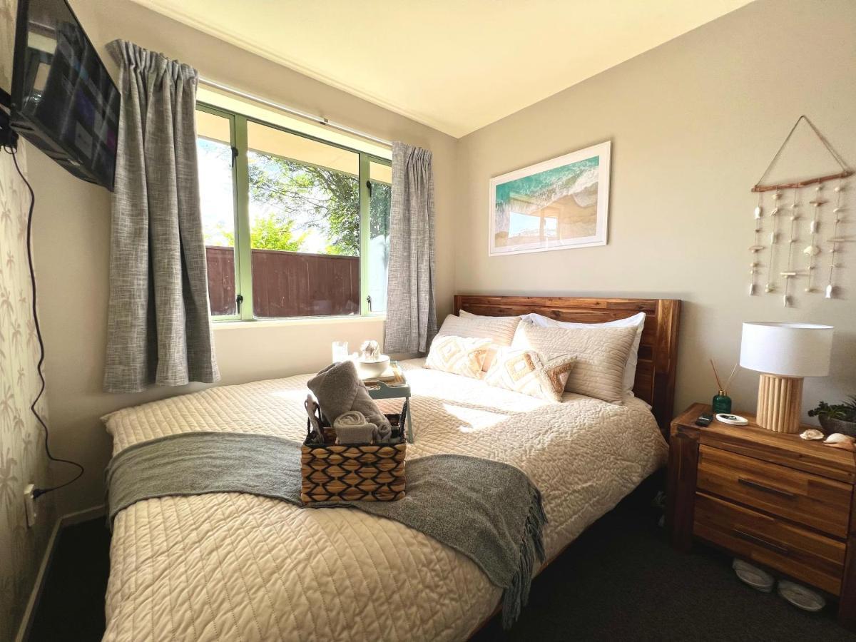 Bed and Breakfast Golden Pearl Christchurch Exterior foto